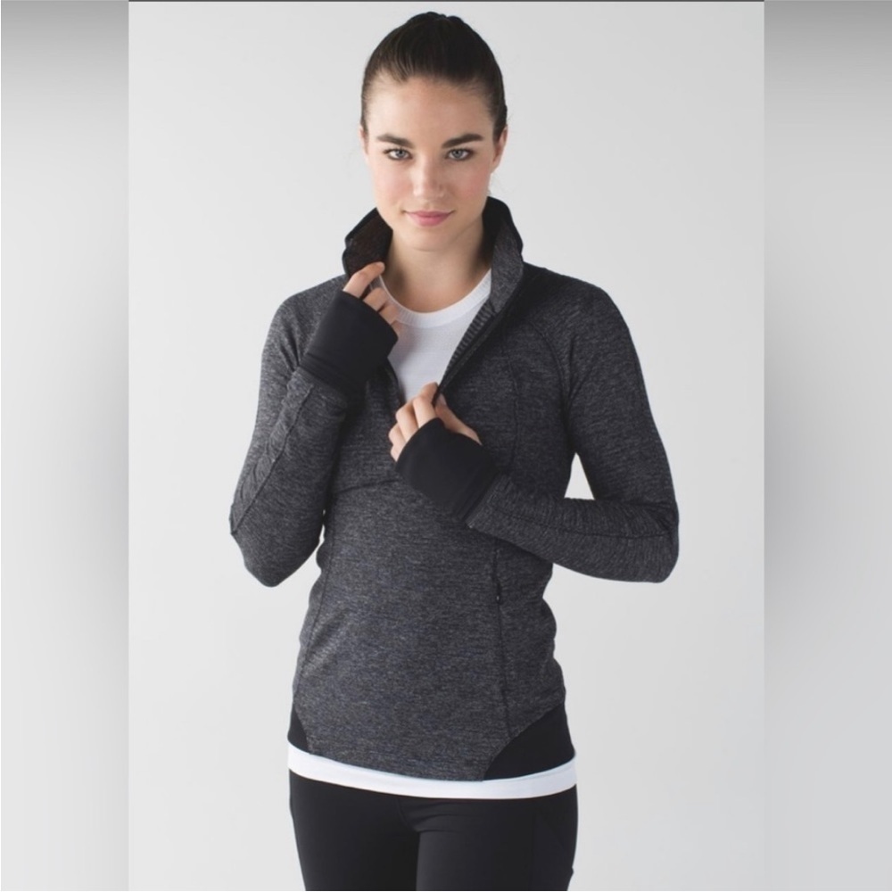 Lululemon Women Runderful Gray Fitted Running Top Half Zip Pullover Size 4 Small